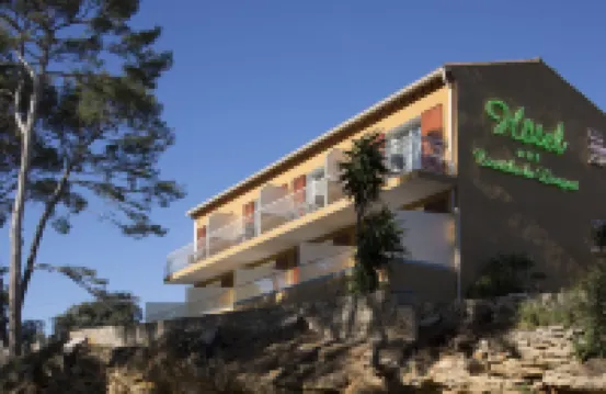 Hôtel Corniche du Liouquet Hotels near Ball Packaging Europe