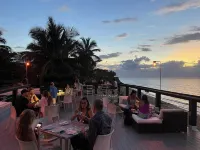 Tamboo Beside the Pointe