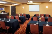 Courtyard Toledo Airport Holland Hotel di Springfield Township