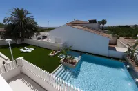 Apartamentos La Laguna - piscina