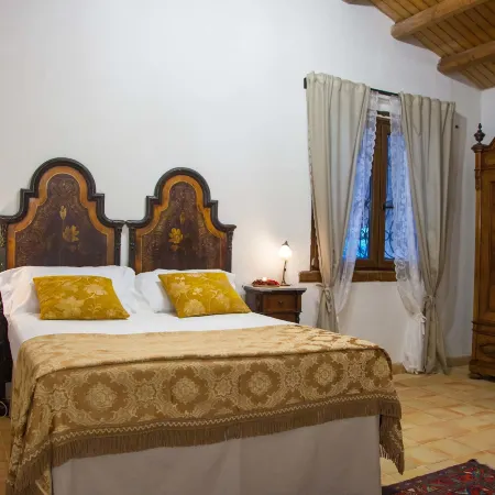 Casa Go'El