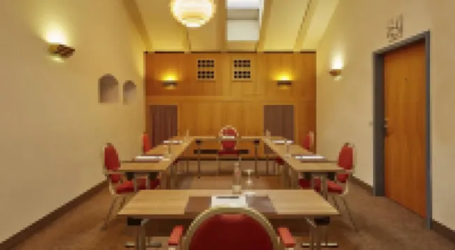 拜羅伊特王宮H4酒店