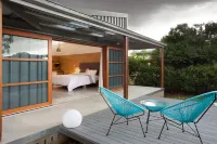 Studio 367 Hotels in Hillvue