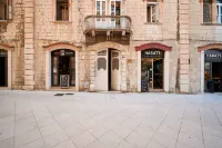 Marmont City Rooms - B&B