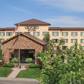 Oxford Suites Chico