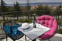 Pansion Preza Hotels in Selce