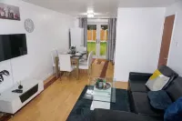 The Oasis - for Contractors and Individuals Hotels in Wigan