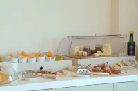 Suite Hotel l'Oasi di Riaci - breakfast