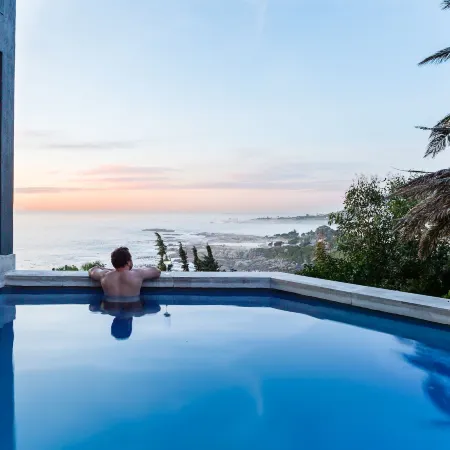 Living Hotel Lion's Eye Отели рядом с достопримечательностью «Кемпс-Бэй»