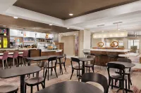 帕姆代爾萬怡飯店 - 早餐