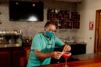 Pacaya Lodge and Spa - bar