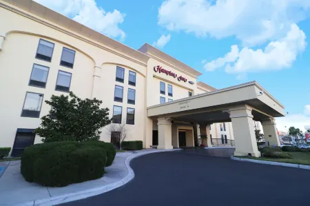 Hampton Inn by Hilton Chihuahua City Отели в г. Чиуауа