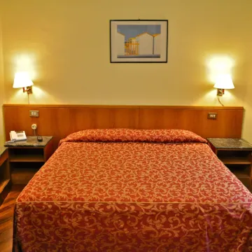 Hotel Vecchia Milano Hôtels à proximité de : Métro Cordusio