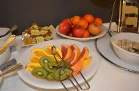 Pure White - Breakfast