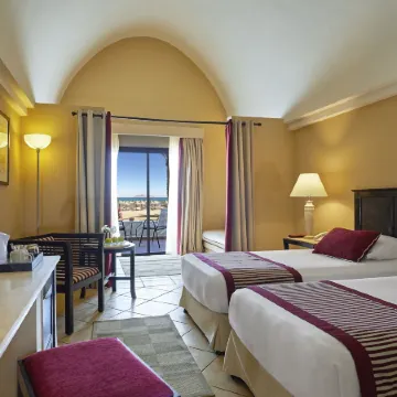 JAZ Belvedere Resort Отели рядом с Аэропорт Офира
