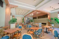 Mutiara Carita Cottages