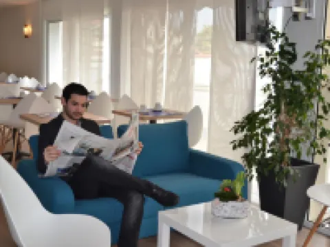 Brit Hotel les Alizes Hotels in Pornic