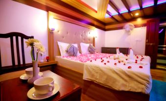 Kerala Luxury House Boat
