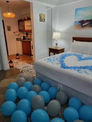 Samfi Gardens Hoteles cerca de Anse Galet Beach