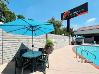 The Hills Inn Eagle Rock - Near Old Town Pasadena Hotel berhampiran Kolej Occidental