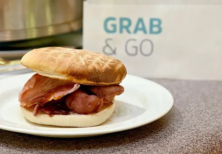 Holiday Inn Express LIVERPOOL - ROYAL ALBERT DOCK by IHG Отели рядом со станцией Pier Head