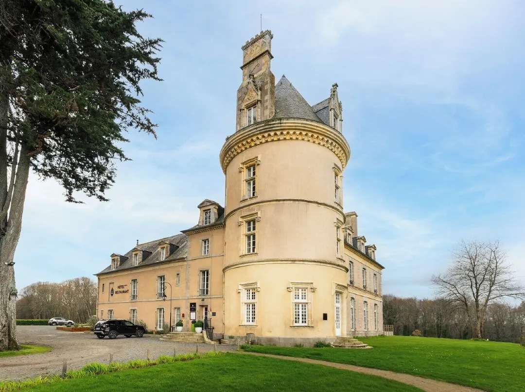 Mathieu Kergourlay Hôtel De Boisgelin - Côtes-d’Armor