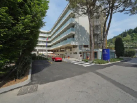 バイク ホテル ラ ペルラ ガルダのホテル