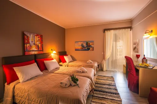 Kyparissia Beach Hotel - Nouto- ja jättöpalvelut