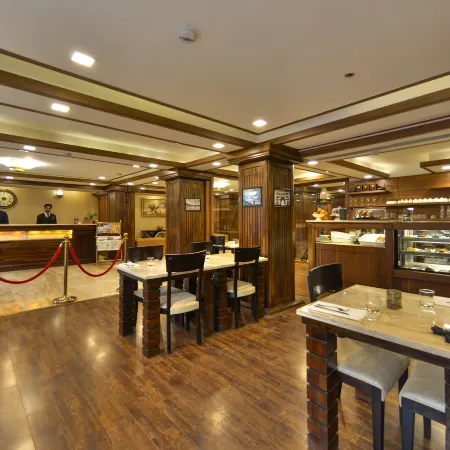 Clarks Inn Srinagar