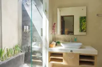 Narvik Villa Hotels in Mangsit