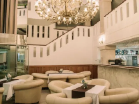 Grand Hotel Sole Hotéis em Nitra