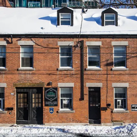 L'Hotel Particulier Griffintown Отели рядом с достопримечательностью «Район Гриффинтаун»