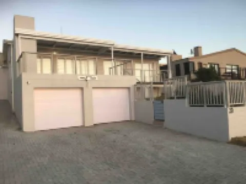Ons C-Huis - Gansbaai Seafront Accommodation, Back-up Power Hotels in Gansbaai
