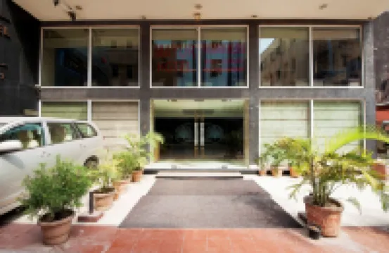 Hotel Mayur โรงแรมใกล้ใจกลางเดลี