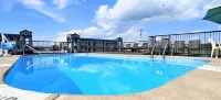 Cedar Cove - Pools