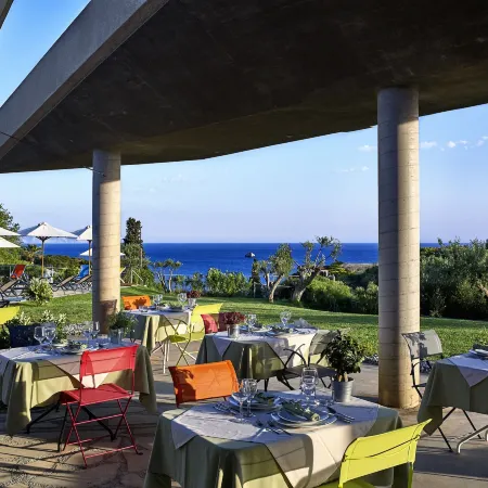 Leivatho Hotel