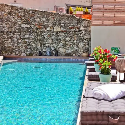Hôtel la Villa Port d'Antibes & Spa Hotels near Le Fort Carre