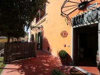 Hotel Villa San Michele Hotels in Carmignano