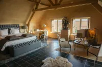 Boutique Hotel De Brakelhoen Các khách sạn ở Lessines