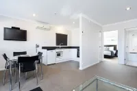 Beach Street Motel Apartments Hotels in Waitara