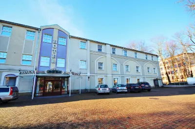 NB Hotel with Free Parking Hotels in Mārupes novads