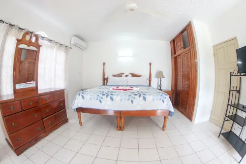 Van Villa Holidays