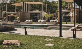 Bora Boutique - Adults Only