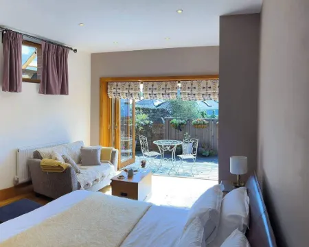 Old Chapel of Ermington - Converted Vestry Hotels in Ermington