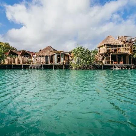 Embajada Universal by la Eufemia Group