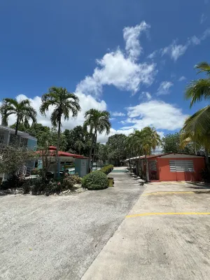 Boqueron Beach & Country Cabins - Pools