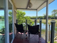 Luna’s Ranch - Little Lake House