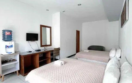 Pondok Asri 2 Pangandaran Отели в г. Пангандаран