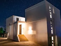 海宙道 Sea Space Road Blue Leaf附近的飯店