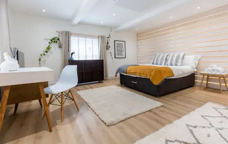 James' Place @ Pontmorlais Отели рядом с достопримечательностью «Бреконская горная железная дорога»